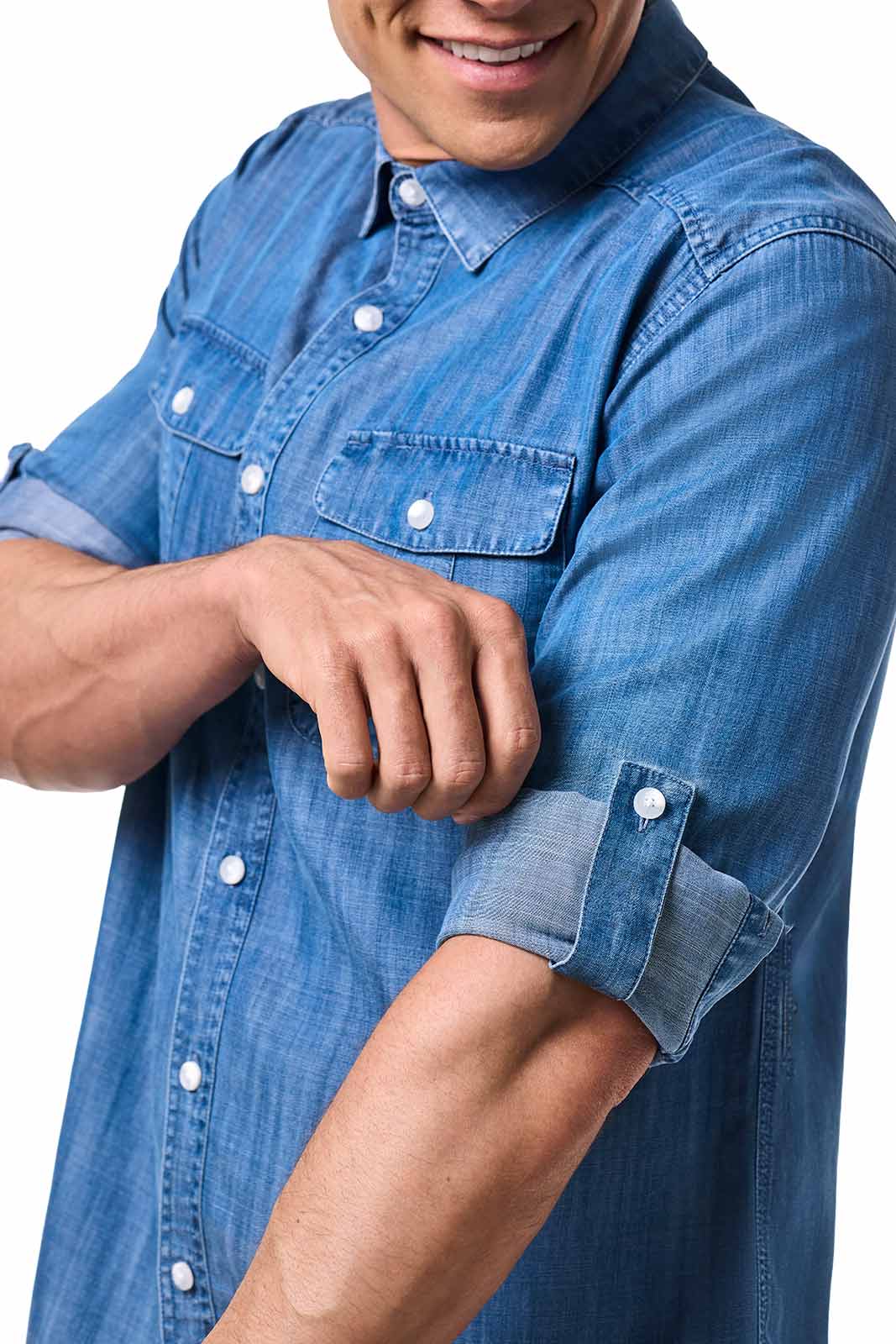 Men's Carson Chambray Long Sleeve Shirt | Light Indigo Chambray