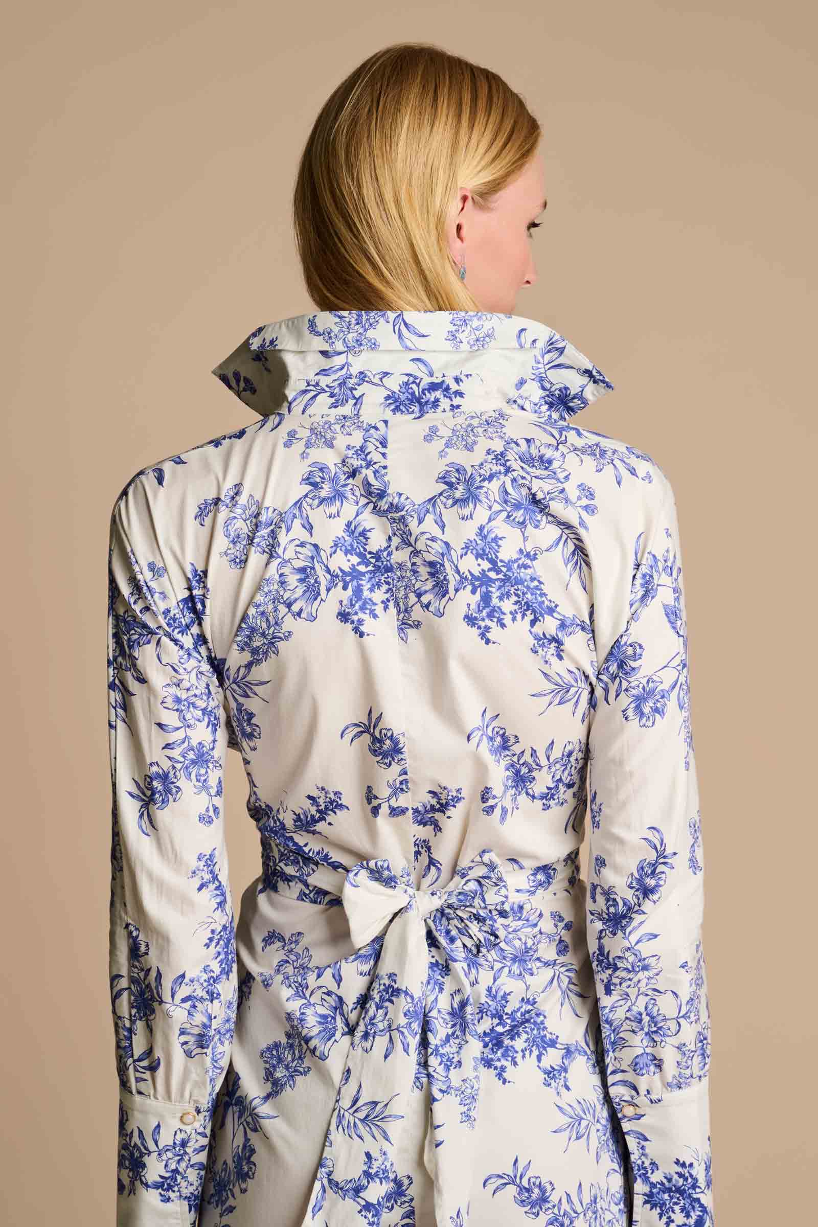 The Captiva 2.0 Shirt Dress | Vanilla China Blue Damask