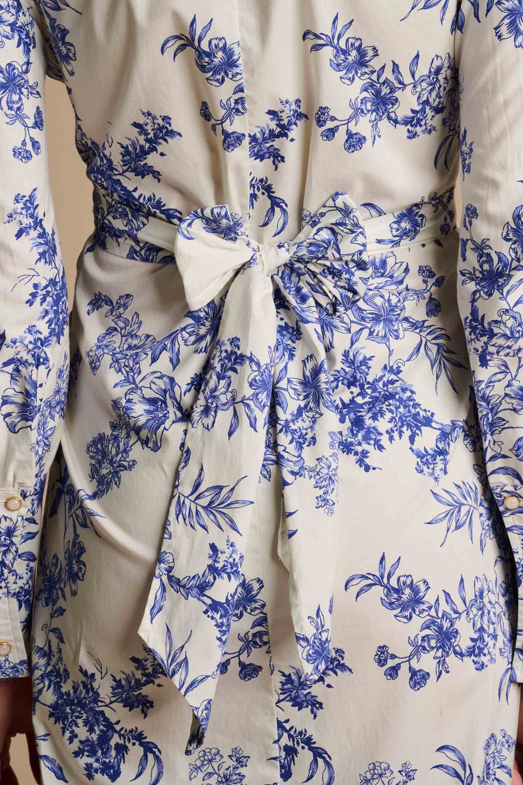The Captiva 2.0 Shirt Dress | Vanilla China Blue Damask